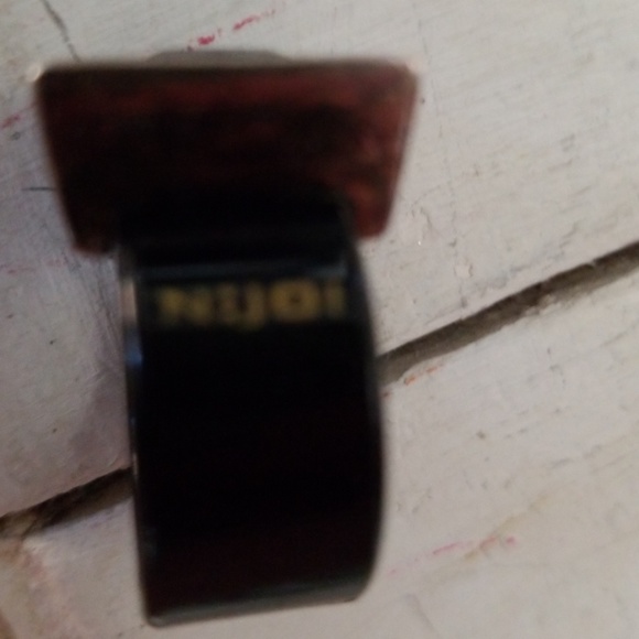 Ring - Picture 2 of 2